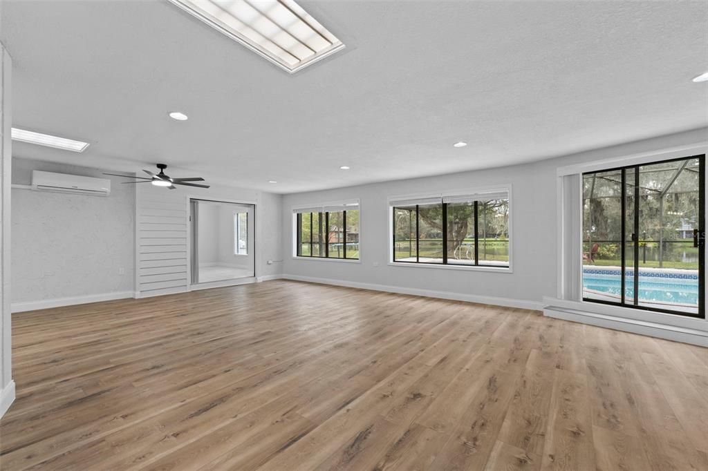 For Rent: $3,900 (4 beds, 3 baths, 3542 Square Feet)