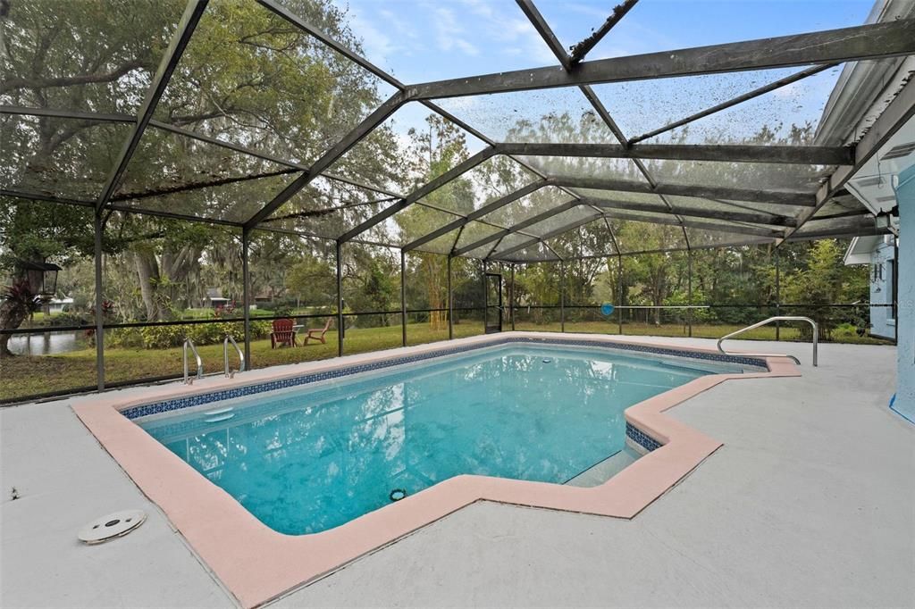 For Rent: $3,900 (4 beds, 3 baths, 3542 Square Feet)