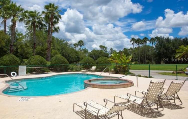 En Venta: $395,000 (8.16 acres)