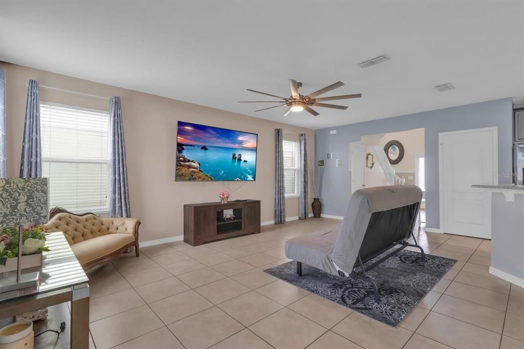 For Sale: $429,900 (4 beds, 2 baths, 2199 Square Feet)