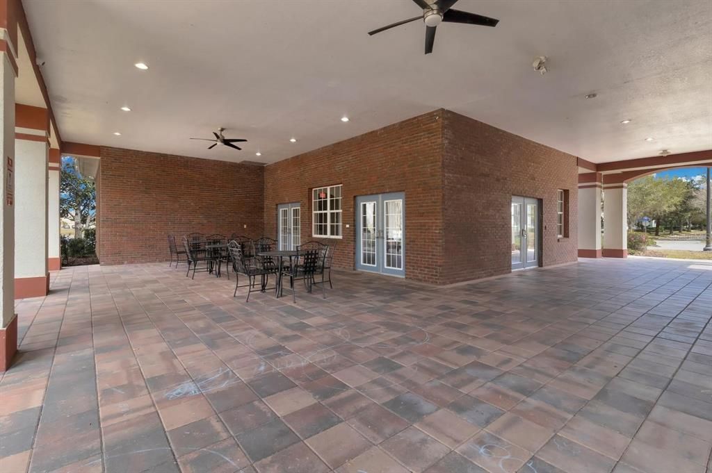 For Sale: $429,900 (4 beds, 2 baths, 2199 Square Feet)