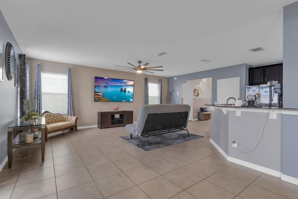 For Sale: $429,900 (4 beds, 2 baths, 2199 Square Feet)