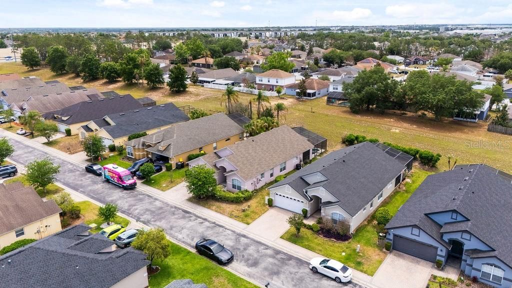 En Venta: $429,900 (4 camas, 3 baños, 1915 Pies cuadrados)