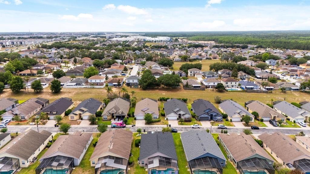 En Venta: $429,900 (4 camas, 3 baños, 1915 Pies cuadrados)