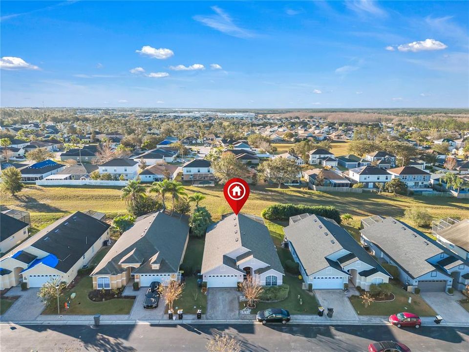 En Venta: $429,900 (4 camas, 3 baños, 1915 Pies cuadrados)