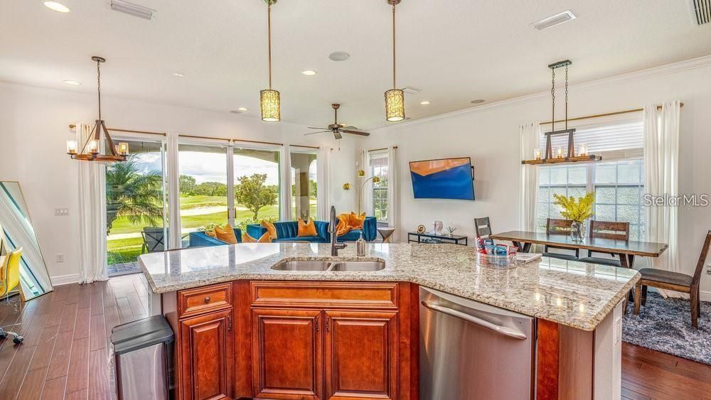 For Sale: $695,000 (4 beds, 4 baths, 3090 Square Feet)