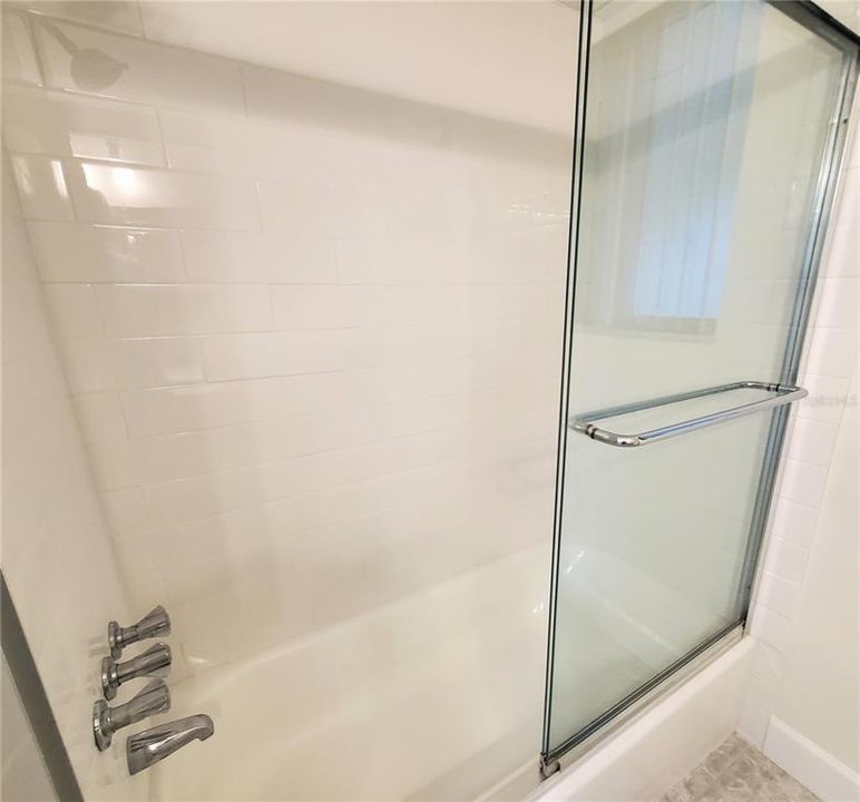 En Venta: $242,900 (2 camas, 2 baños, 1147 Pies cuadrados)