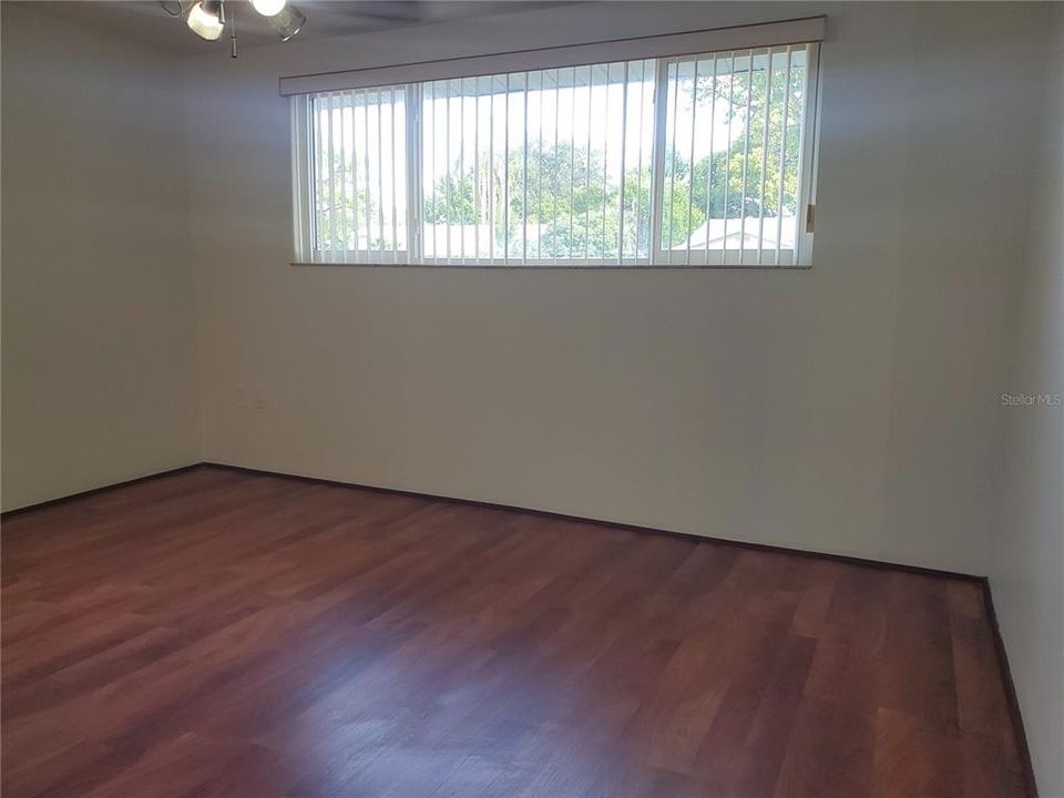 En Venta: $242,900 (2 camas, 2 baños, 1147 Pies cuadrados)