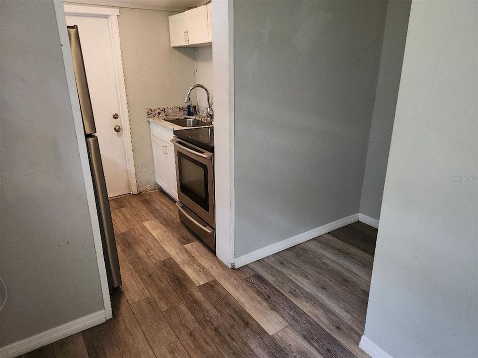 В аренду: $1,195 (1 спален, 1 ванн, 500 Квадратных фут)