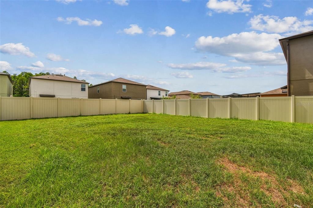 For Rent: $2,950 (4 beds, 2 baths, 1870 Square Feet)