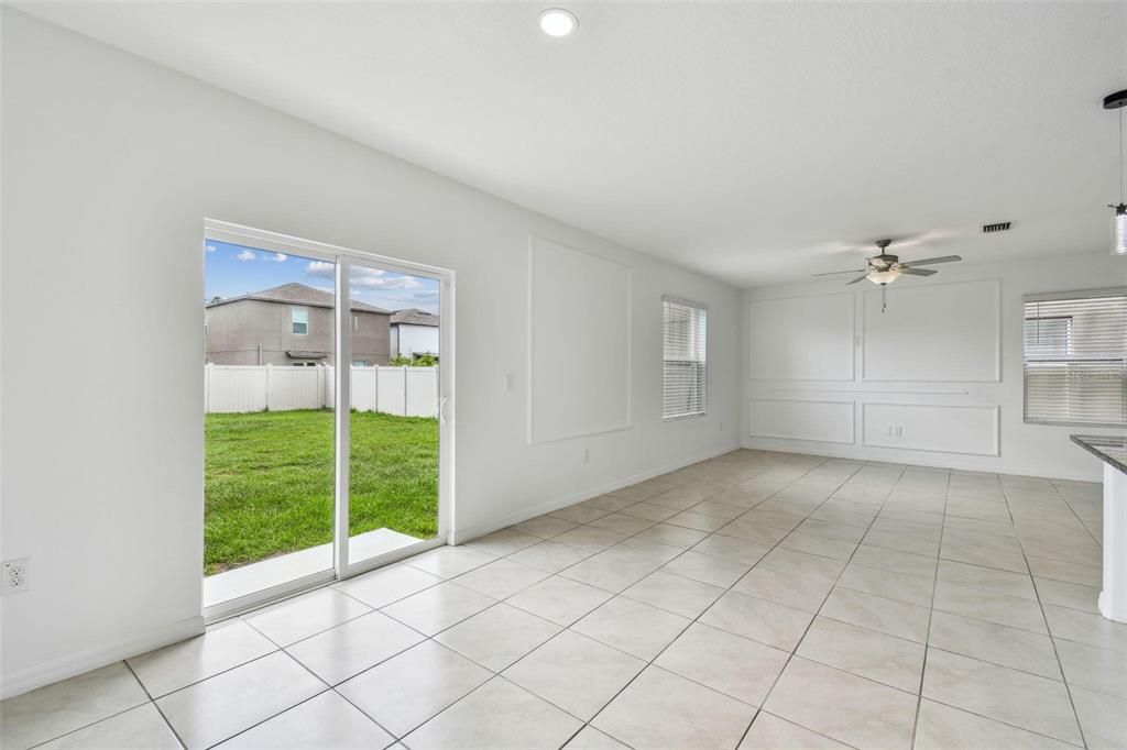 For Rent: $2,950 (4 beds, 2 baths, 1870 Square Feet)