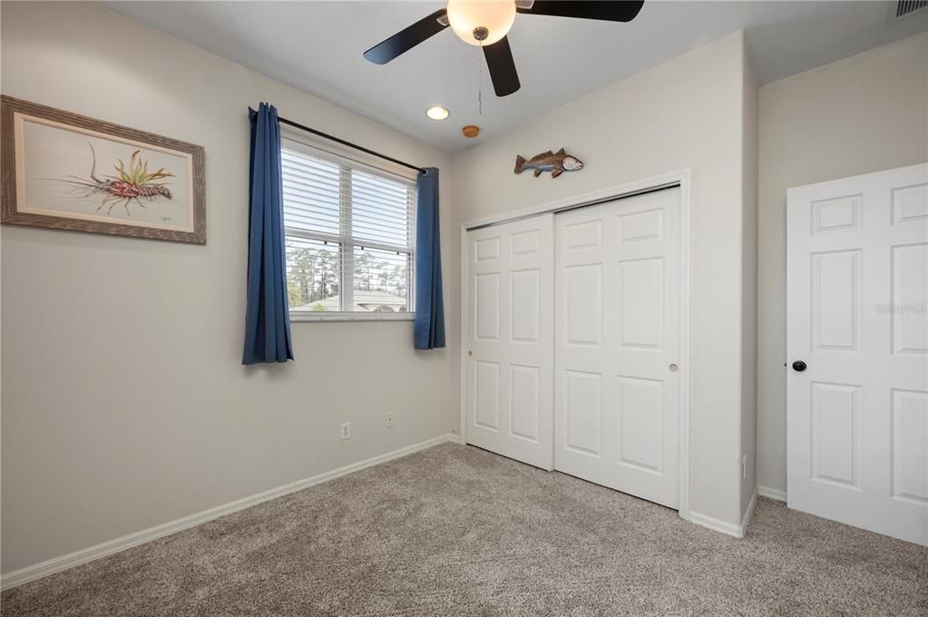 For Sale: $325,000 (4 beds, 2 baths, 1957 Square Feet)