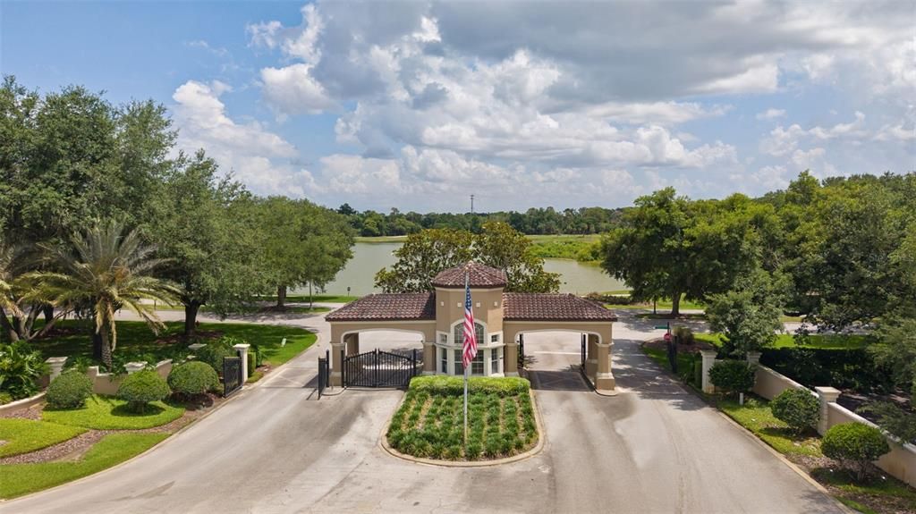 For Sale: $689,000 (4 beds, 2 baths, 1932 Square Feet)