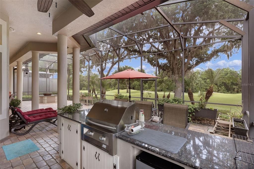 For Sale: $689,000 (4 beds, 2 baths, 1932 Square Feet)