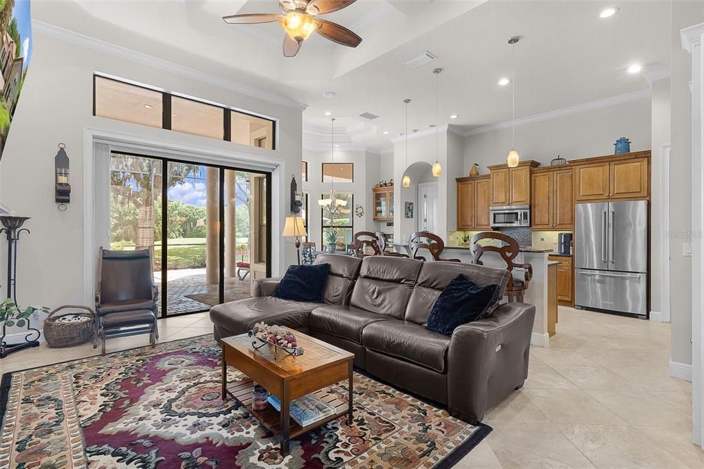 For Sale: $689,000 (4 beds, 2 baths, 1932 Square Feet)