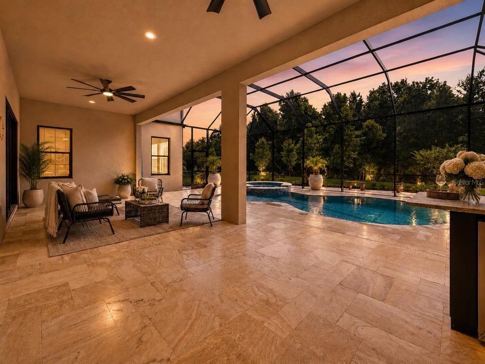 Active With Contract: $1,599,999 (6 beds, 4 baths, 5629 Square Feet)