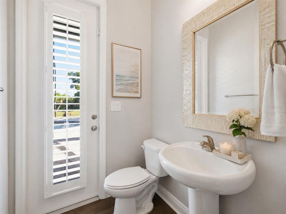 : $825,000 (4 beds, 3 baths, 3293 Square Feet)