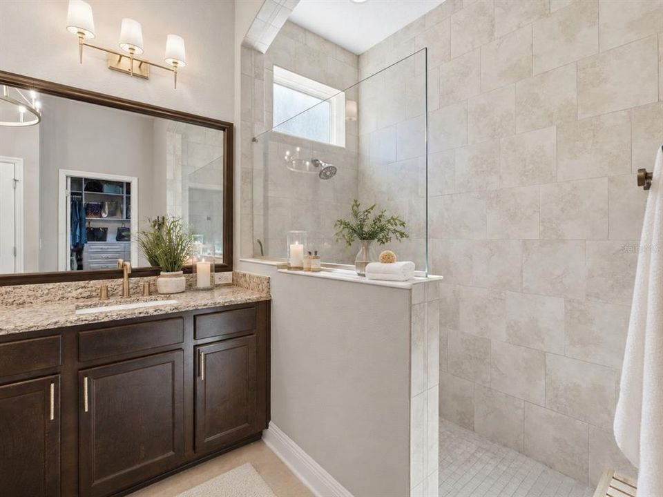 : $825,000 (4 beds, 3 baths, 3293 Square Feet)