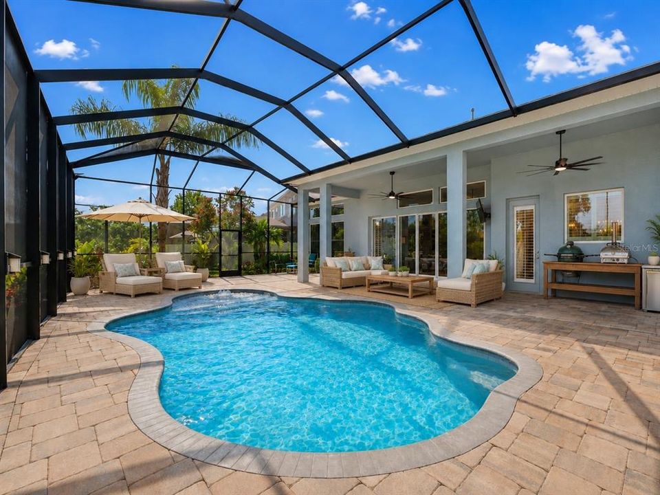 : $825,000 (4 beds, 3 baths, 3293 Square Feet)