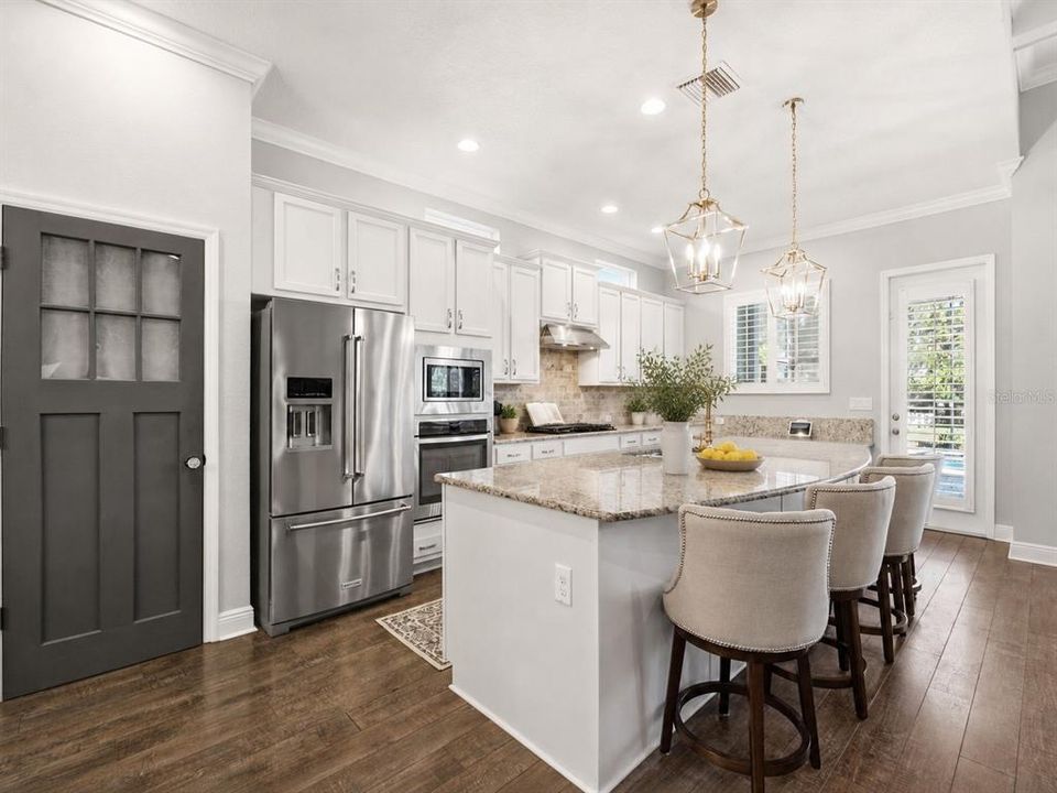 : $825,000 (4 beds, 3 baths, 3293 Square Feet)