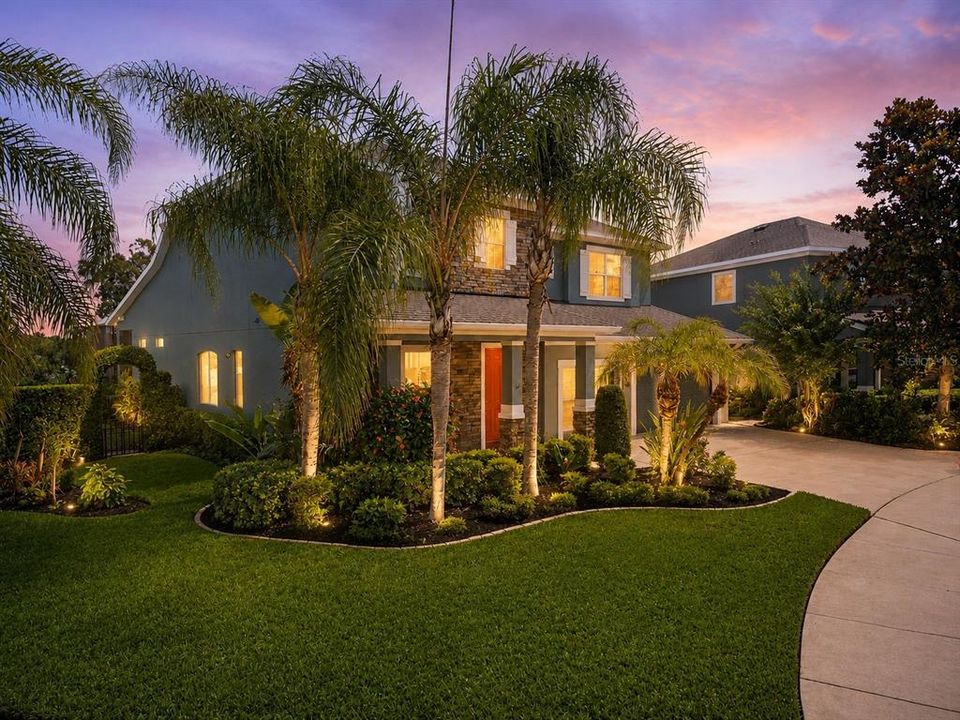 : $825,000 (4 beds, 3 baths, 3293 Square Feet)