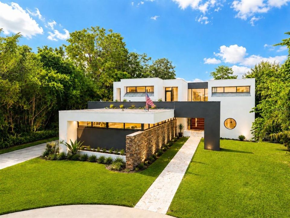 : $2,499,999 (7 спален, 5 ванн, 6294 Квадратных фут)