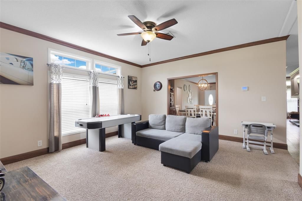 For Sale: $398,000 (4 beds, 3 baths, 2548 Square Feet)