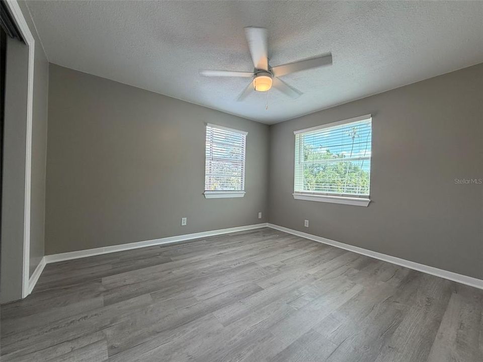For Rent: $1,350 (1 beds, 1 baths, 650 Square Feet)