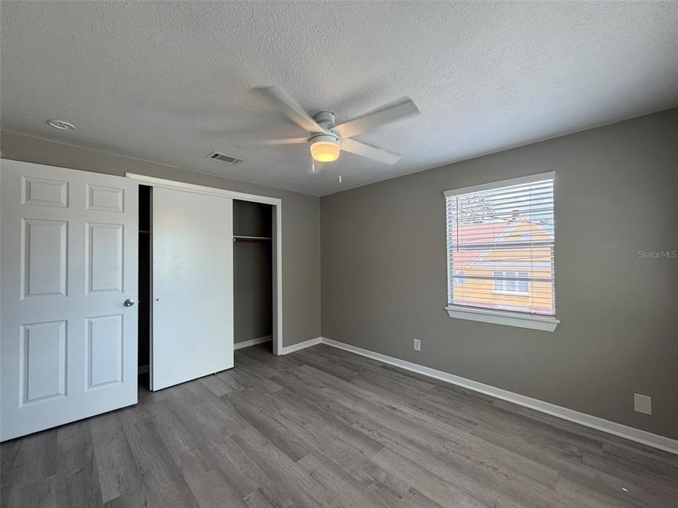 For Rent: $1,350 (1 beds, 1 baths, 650 Square Feet)