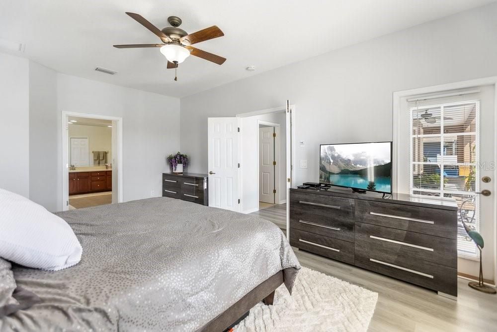 For Sale: $839,900 (4 beds, 3 baths, 3345 Square Feet)