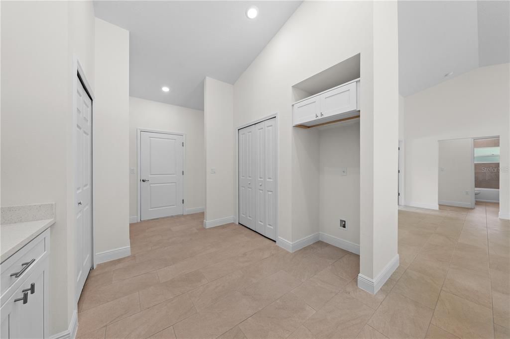 For Sale: $384,900 (4 beds, 2 baths, 1647 Square Feet)
