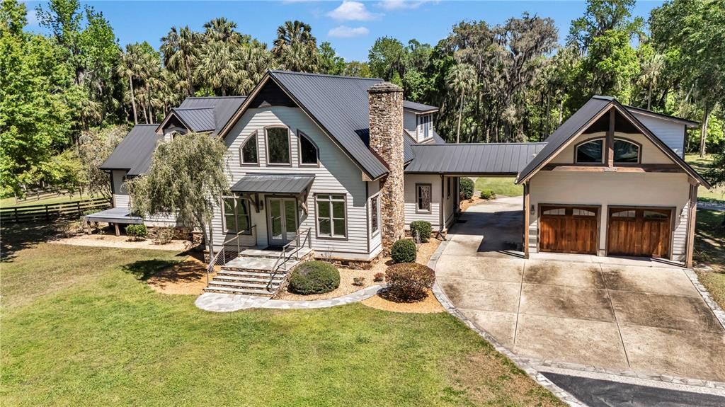 For Sale: $3,980,000 (6 beds, 5 baths, 6100 Square Feet)