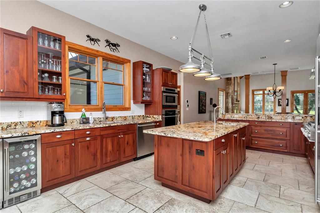 For Sale: $3,980,000 (6 beds, 5 baths, 6100 Square Feet)