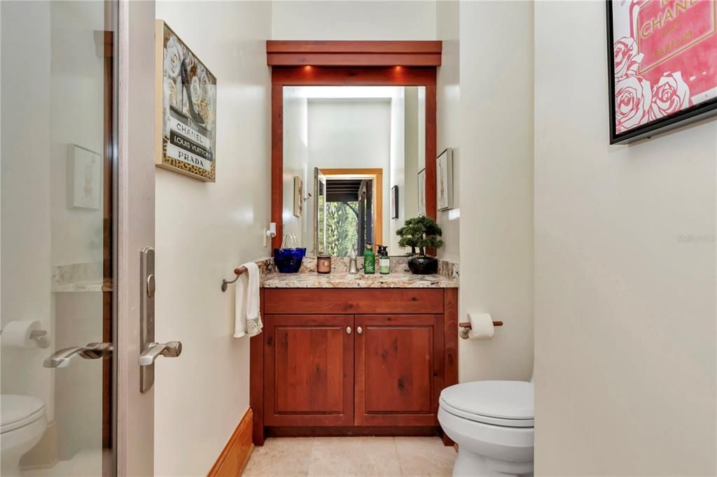 For Sale: $3,980,000 (6 beds, 5 baths, 6100 Square Feet)