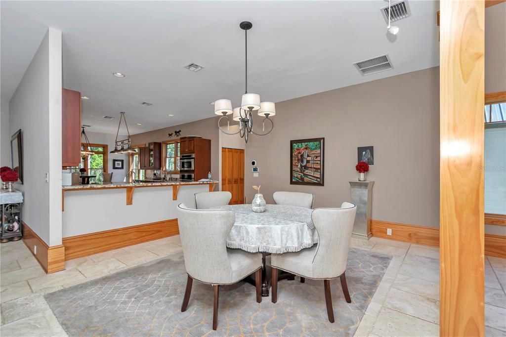 For Sale: $3,980,000 (6 beds, 5 baths, 6100 Square Feet)