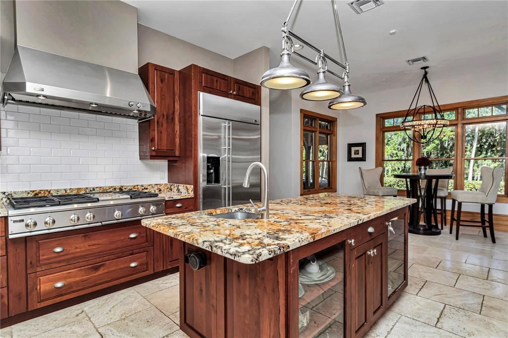 For Sale: $3,980,000 (6 beds, 5 baths, 6100 Square Feet)