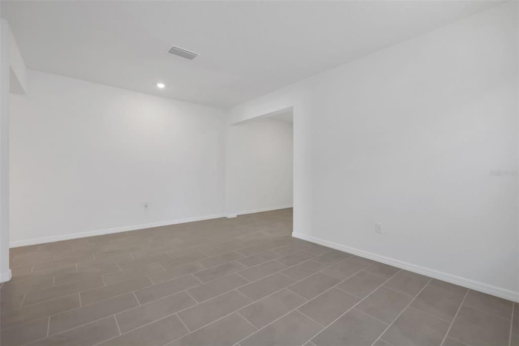 For Sale: $614,990 (3 beds, 3 baths, 2723 Square Feet)