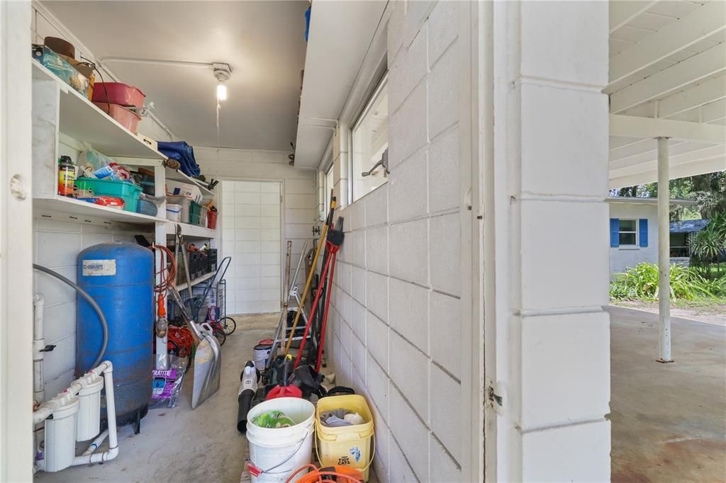 For Sale: $220,000 (3 beds, 3 baths, 1784 Square Feet)