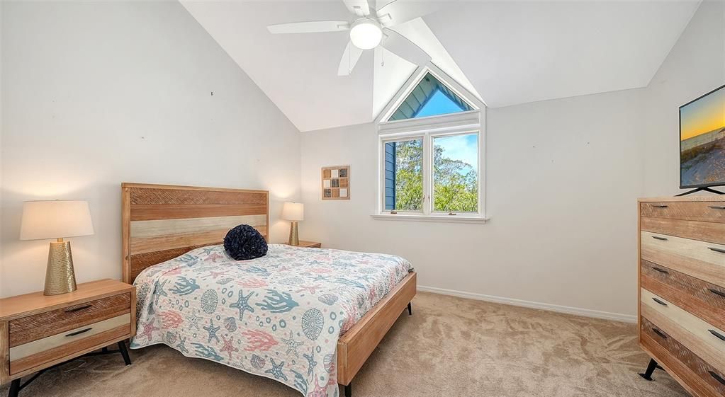 For Sale: $1,199,000 (4 beds, 2 baths, 3165 Square Feet)