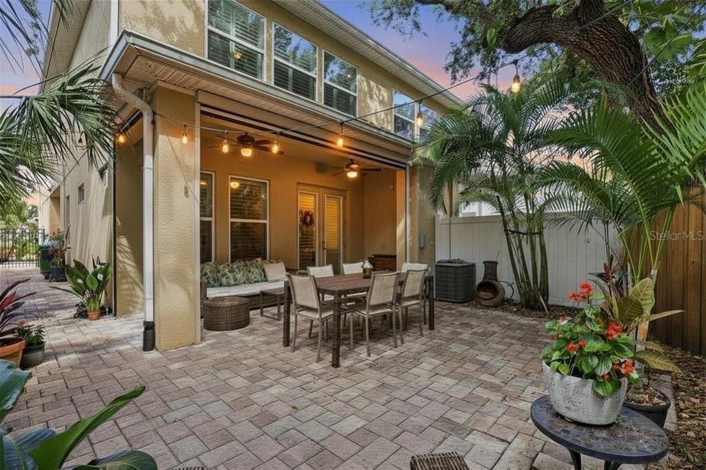 For Sale: $775,000 (3 beds, 2 baths, 2051 Square Feet)