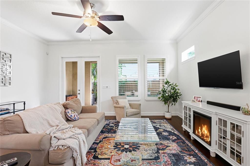 For Sale: $775,000 (3 beds, 2 baths, 2051 Square Feet)