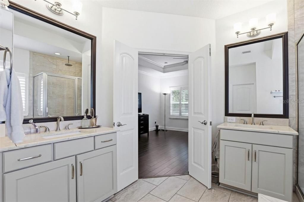 For Sale: $775,000 (3 beds, 2 baths, 2051 Square Feet)