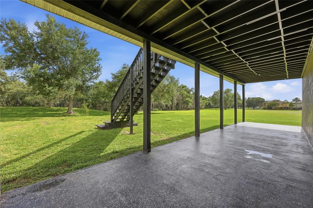 En Venta: $425,000 (4 camas, 2 baños, 2220 Pies cuadrados)