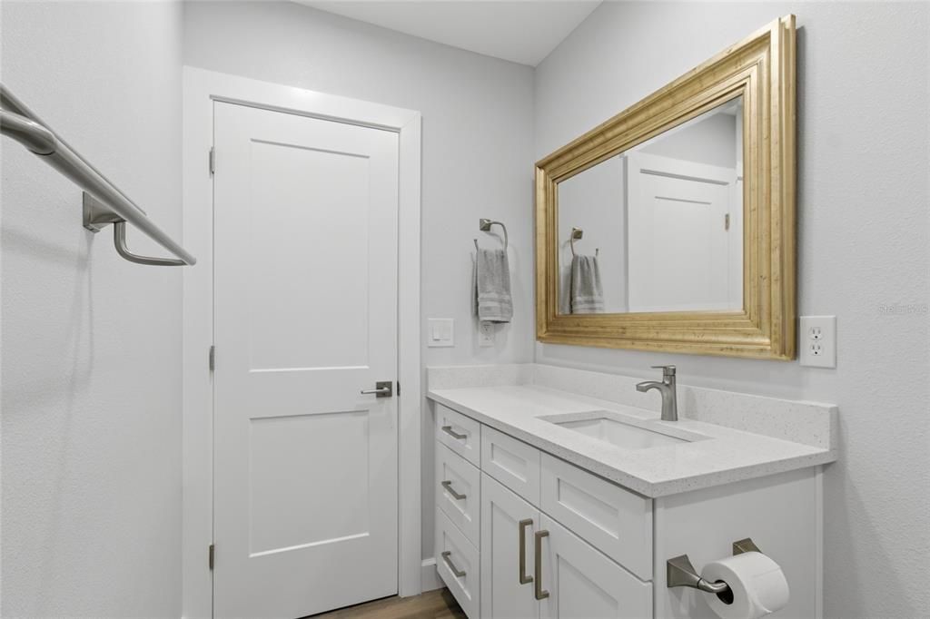 For Sale: $525,000 (3 beds, 1 baths, 1494 Square Feet)