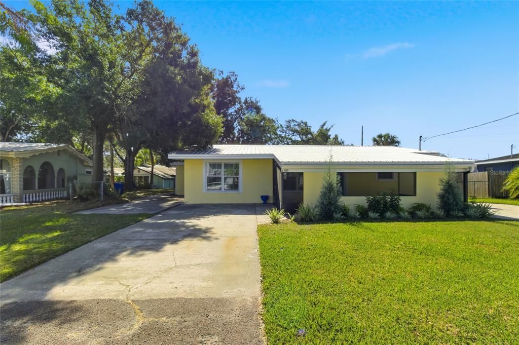 For Sale: $525,000 (3 beds, 1 baths, 1494 Square Feet)