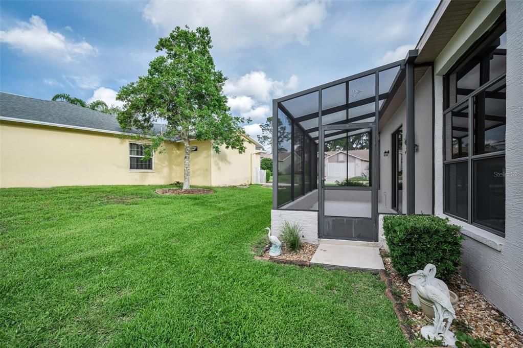 For Sale: $362,000 (2 beds, 2 baths, 1558 Square Feet)