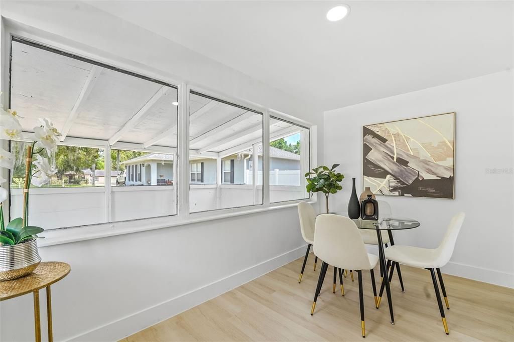 For Sale: $279,900 (3 beds, 1 baths, 1128 Square Feet)