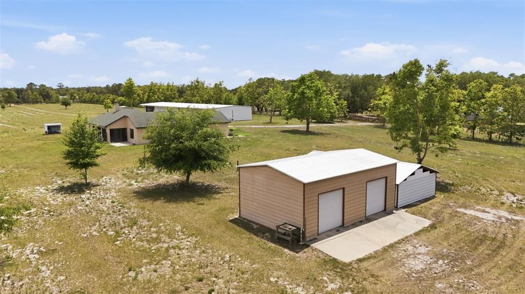 For Sale: $1,100,000 (3 beds, 2 baths, 1727 Square Feet)