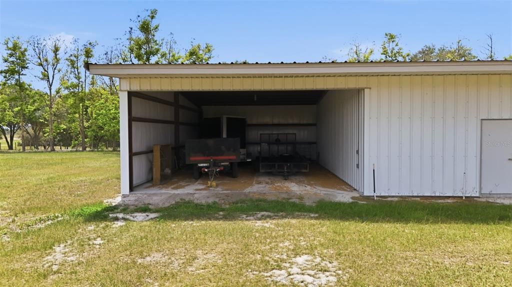 For Sale: $1,100,000 (3 beds, 2 baths, 1727 Square Feet)