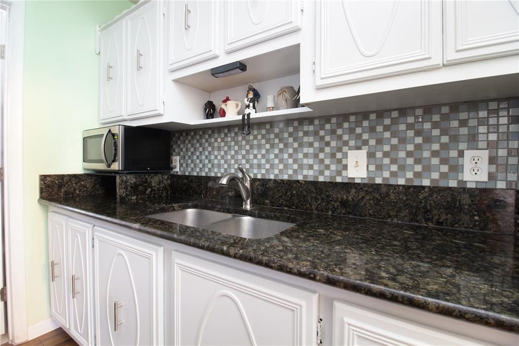 En Venta: $97,500 (1 camas, 1 baños, 745 Pies cuadrados)